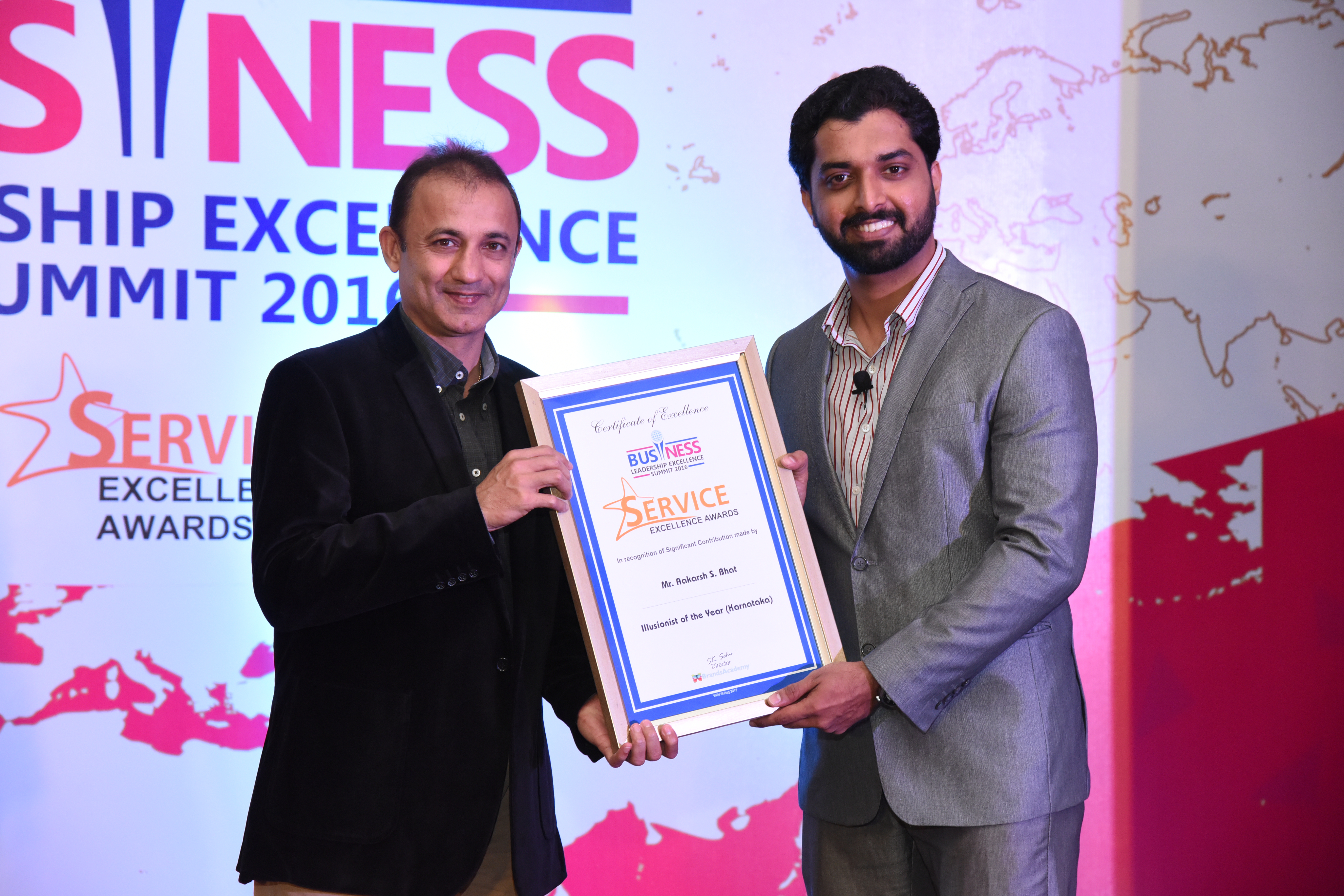 Aakarsh with Nayan Mongia